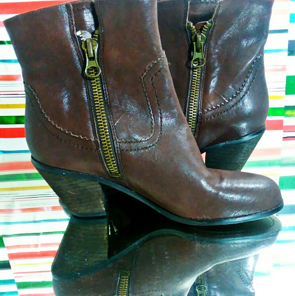 Sam Edelman Booties - Picture 5 of 5